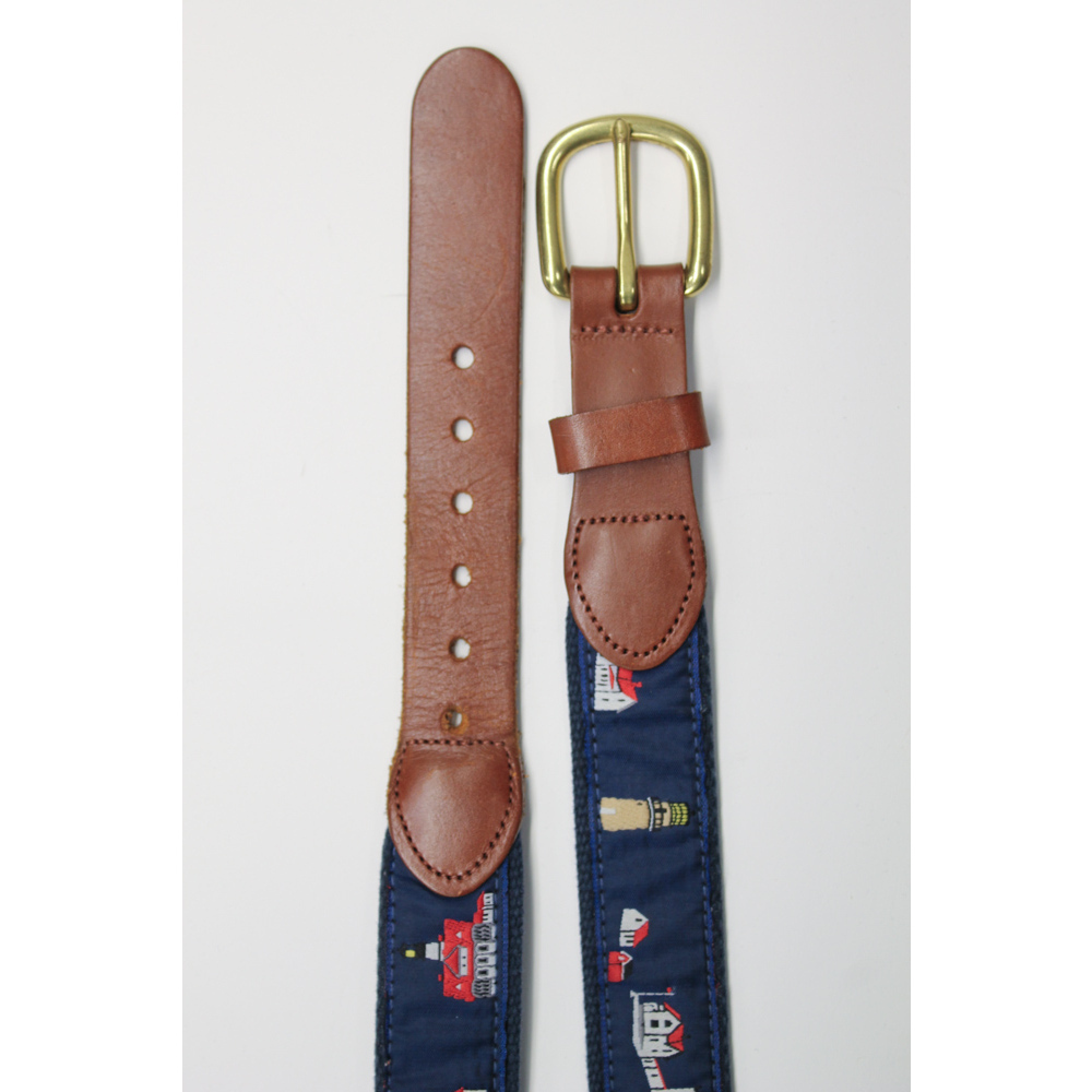 Leather man handmade Connecticut lighthouse pattern belt size 28 brass buckle